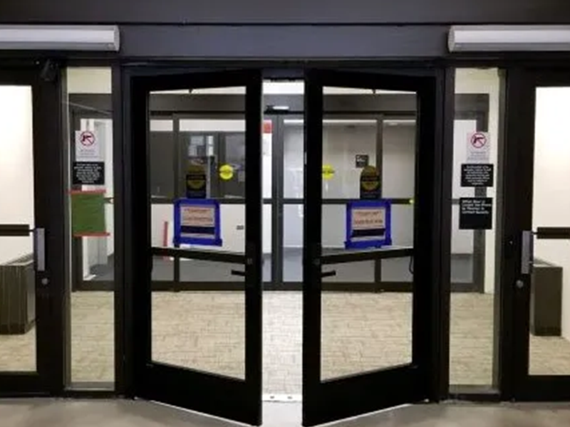 How Long Professionals Take to Install an Interior Door?